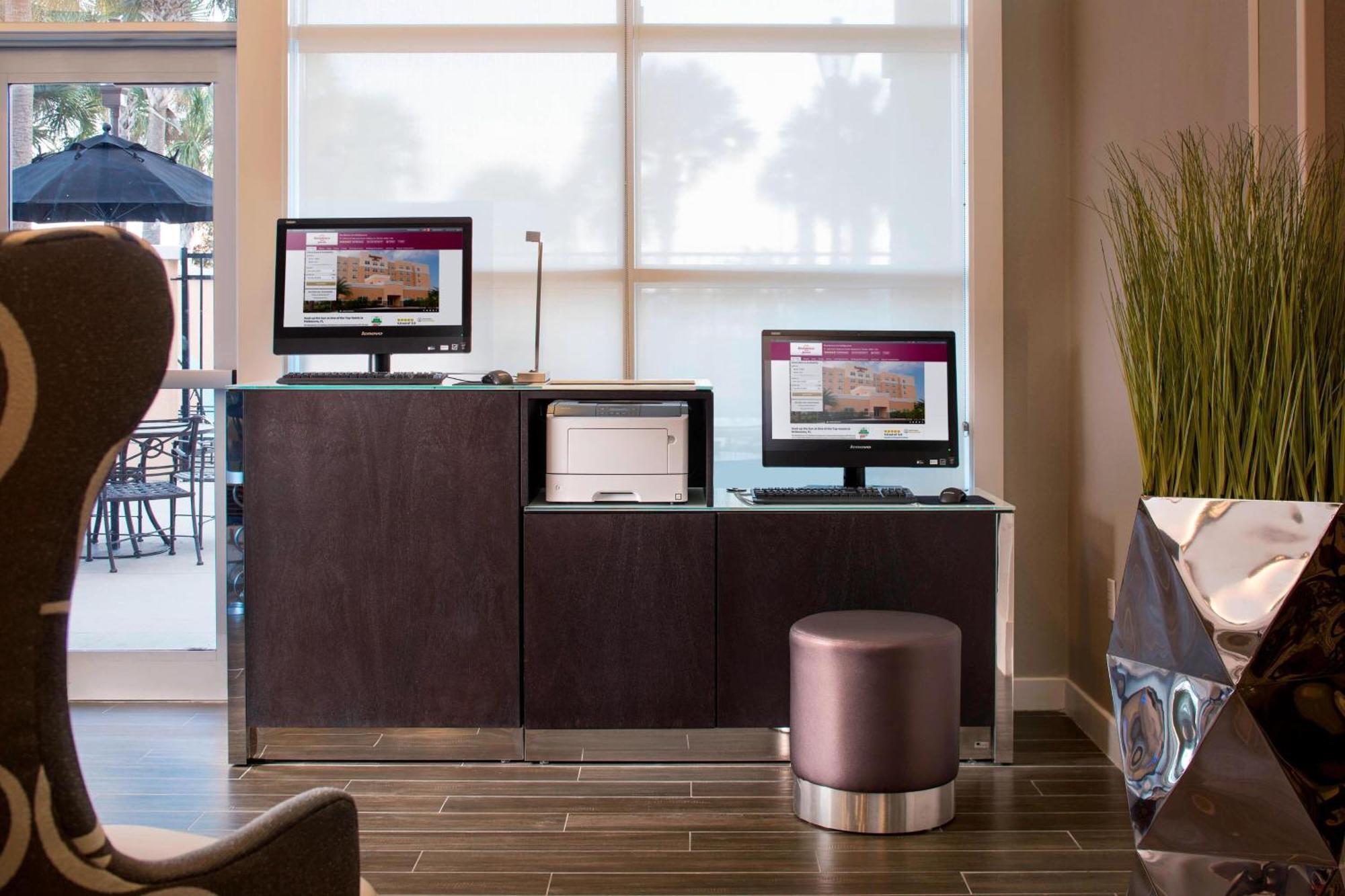 Residence Inn Melbourne 3*
